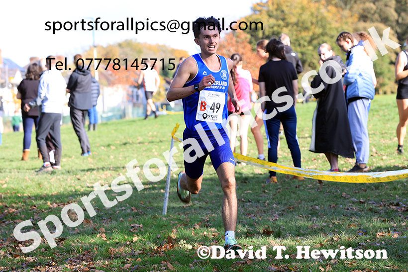 Senior men, 2024 Northern Cross Country Relays, Graves Park, Sheffield.   Photo: David T. Hewitson/Sports for All Pics